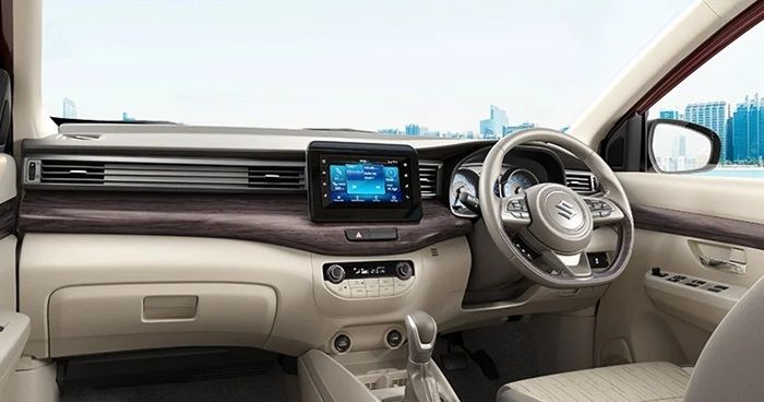 Maruti Ertiga 2025 dashboard